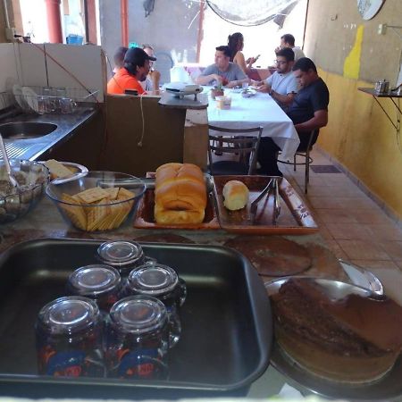 Pousada Recanto Alaketu Hospedagens Campo Grande  Eksteriør billede